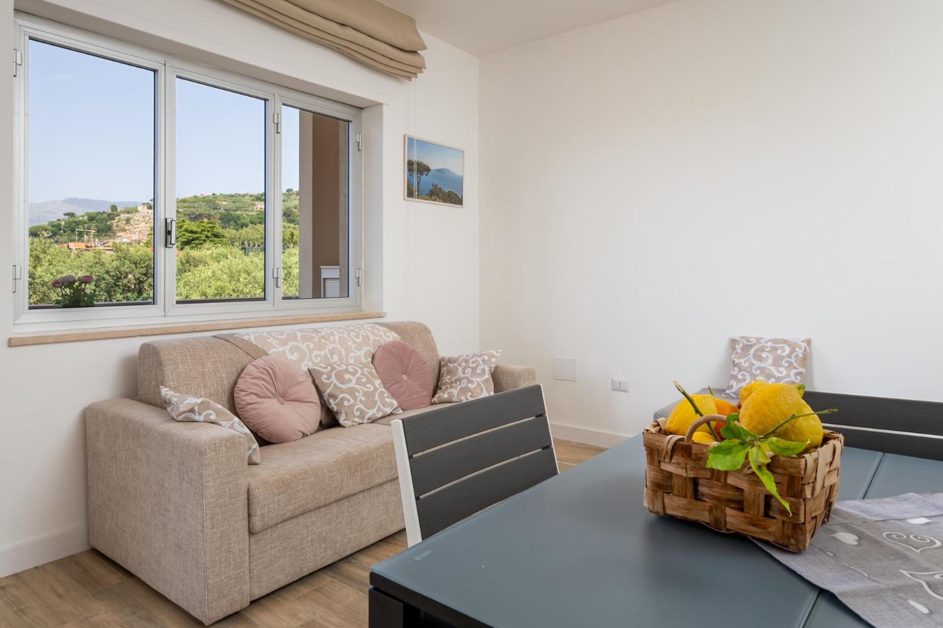 Nonno Angelo - 4 Bedrooms With Free Parking & Seaview Balcony ソレント エクステリア 写真