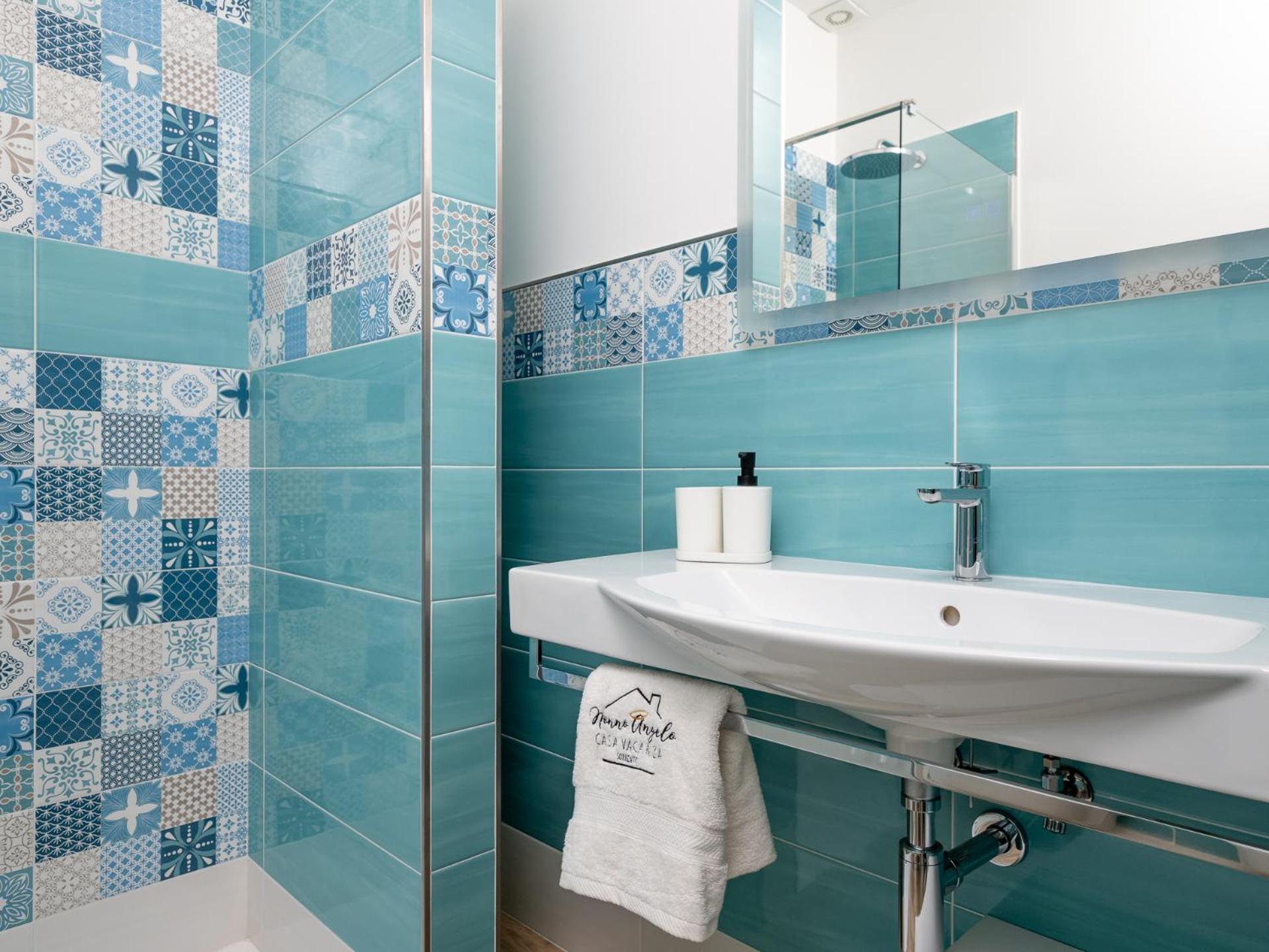 Nonno Angelo - 4 Bedrooms With Free Parking & Seaview Balcony ソレント エクステリア 写真