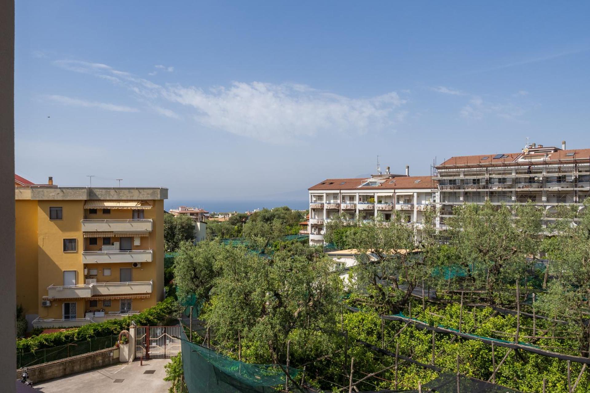 Nonno Angelo - 4 Bedrooms With Free Parking & Seaview Balcony ソレント エクステリア 写真